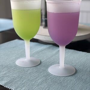 Cute Green & Purple Stemmed Freeze-able Plasticware Set - perfect for the patio!